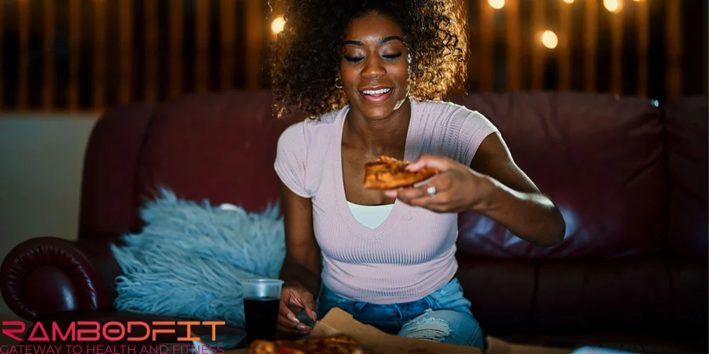 late-night eating for weight loss/pizza